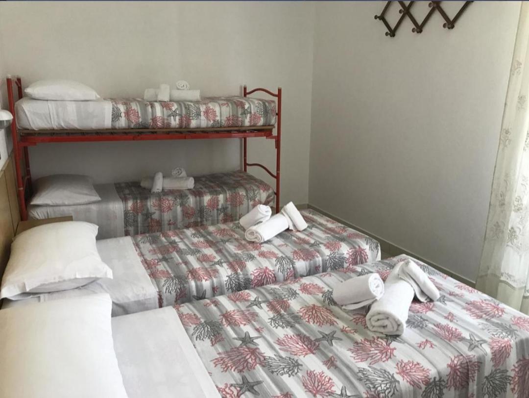 Hotel Villa Vera Rimini Buitenkant foto